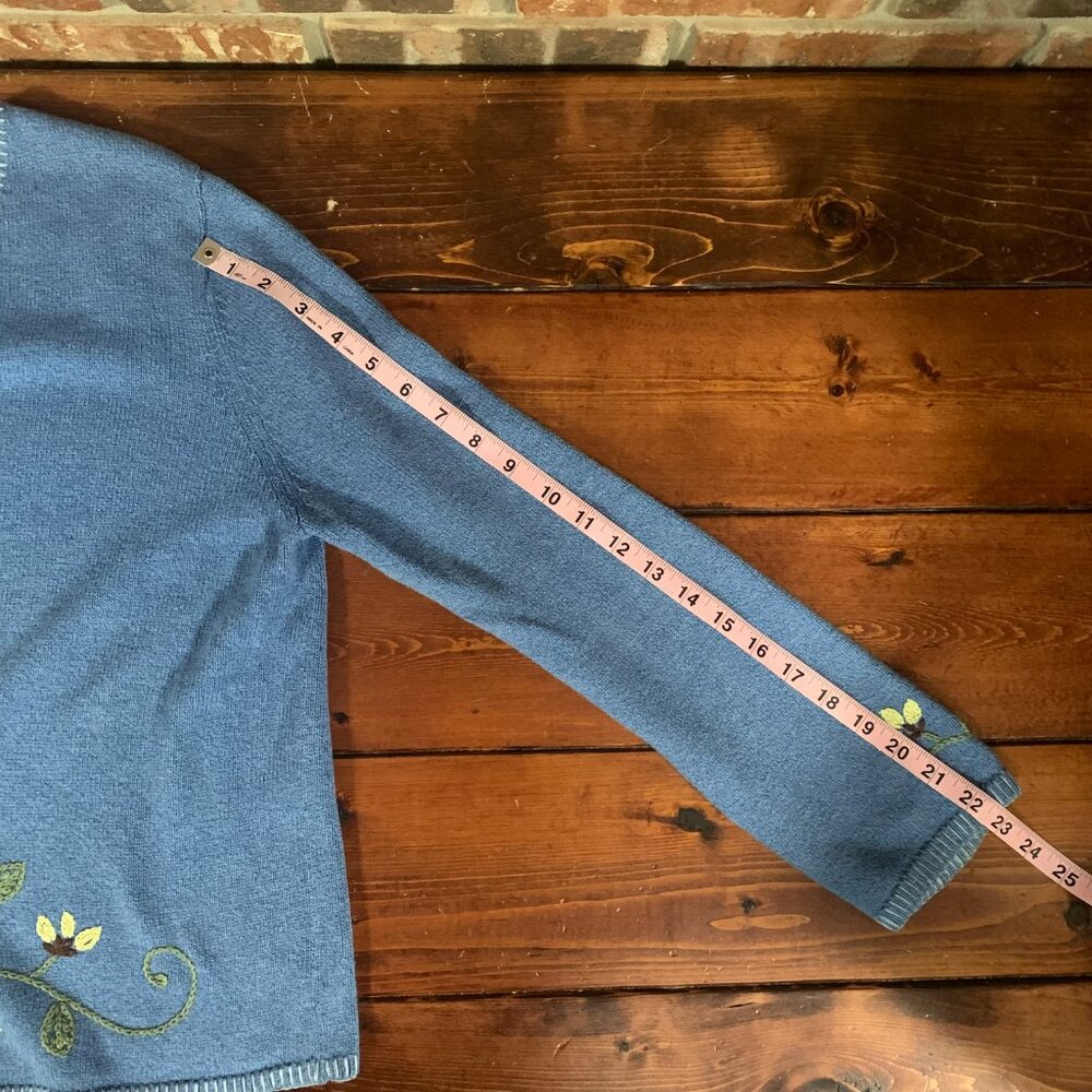 Lord & Taylor Blue Floral Embroidered Women's Large Tie Front Knit Cardigan EUC - Picture 15 of 15